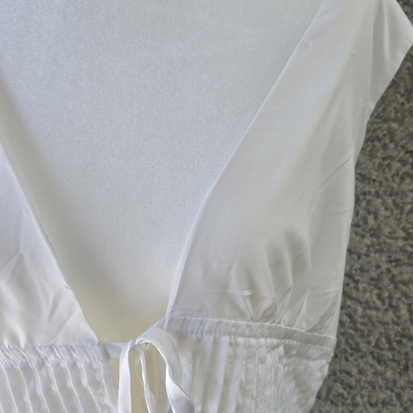 Beginning Boutiqe Dreamie White Mini Dress NEW - Picture 4 of 11